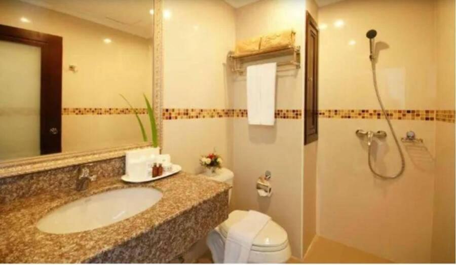 Ivory Palace Hotel Pattaja Kültér fotó