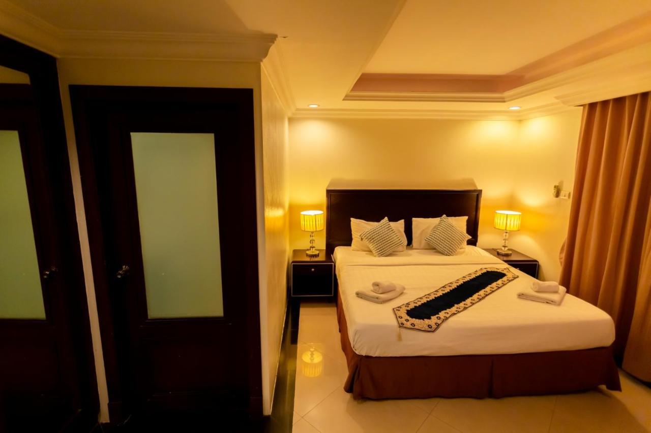 Ivory Palace Hotel Pattaja Kültér fotó