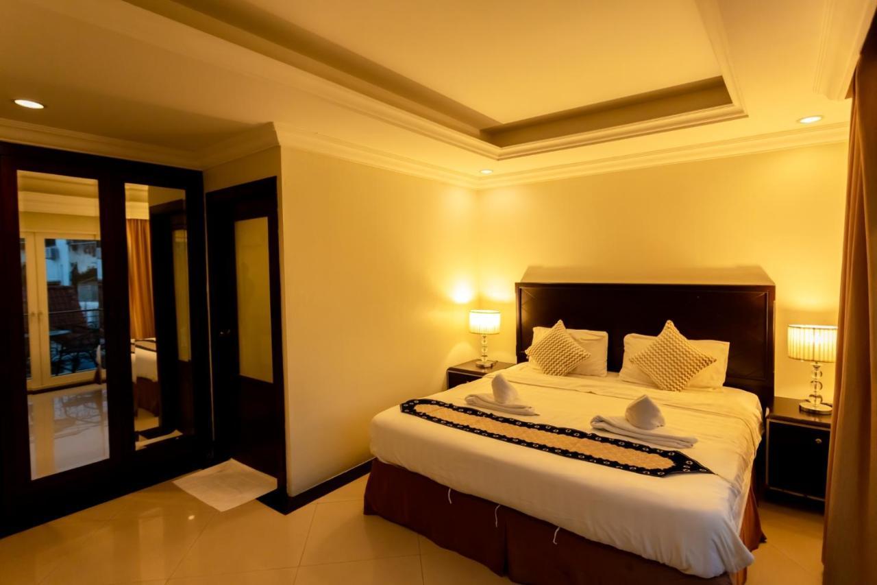 Ivory Palace Hotel Pattaja Kültér fotó