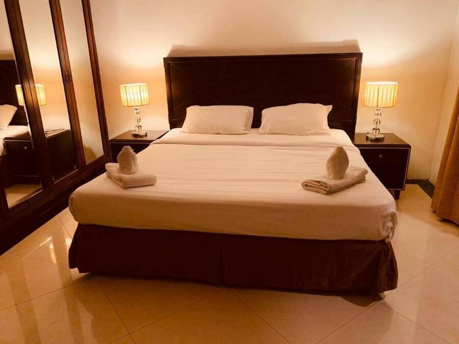 Ivory Palace Hotel Pattaja Kültér fotó